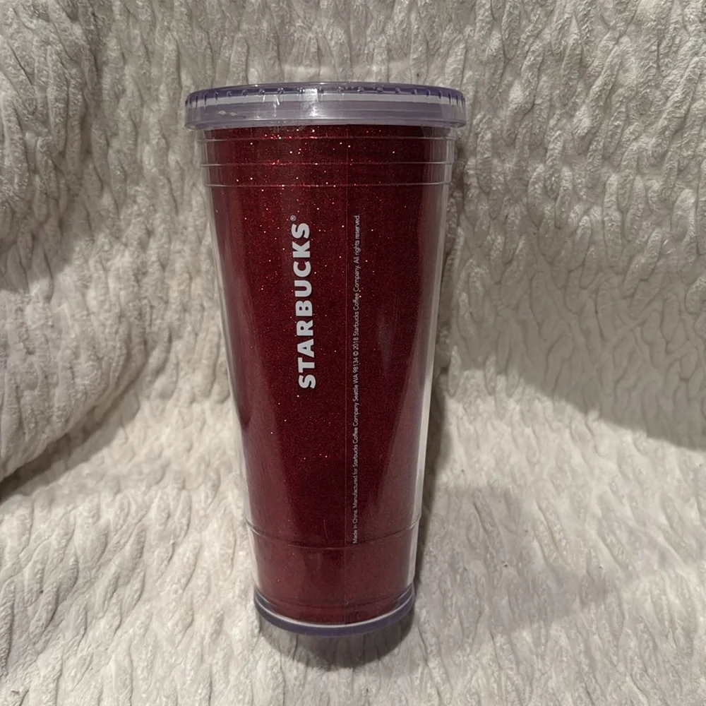 Starbucks questions leave